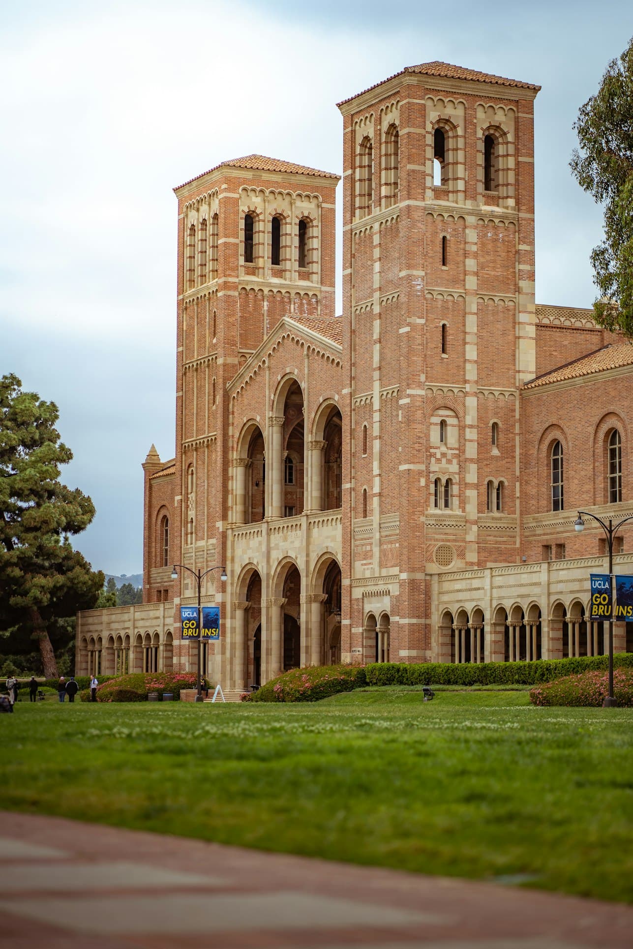 Student-athlete on a university campus, where academics, athletic recruitment, and UCLA NIL opportunities converge
